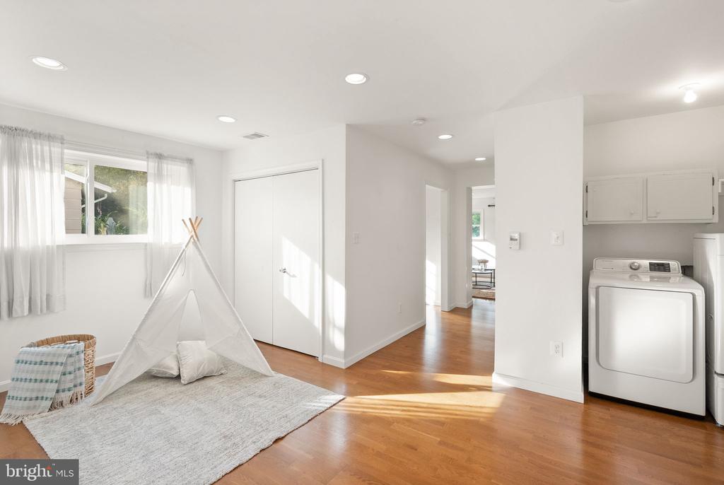 3607 COLONY ROAD