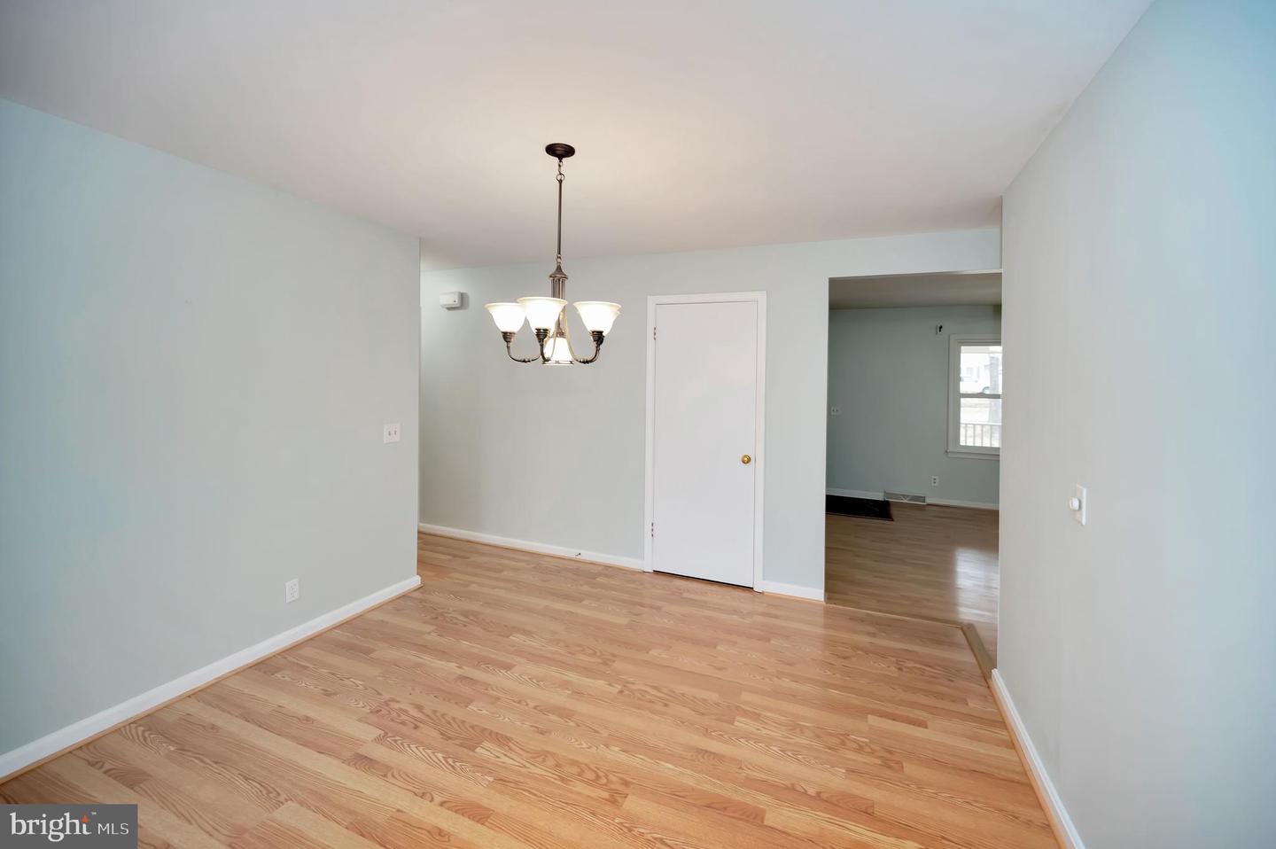 14 Forest DRIVE