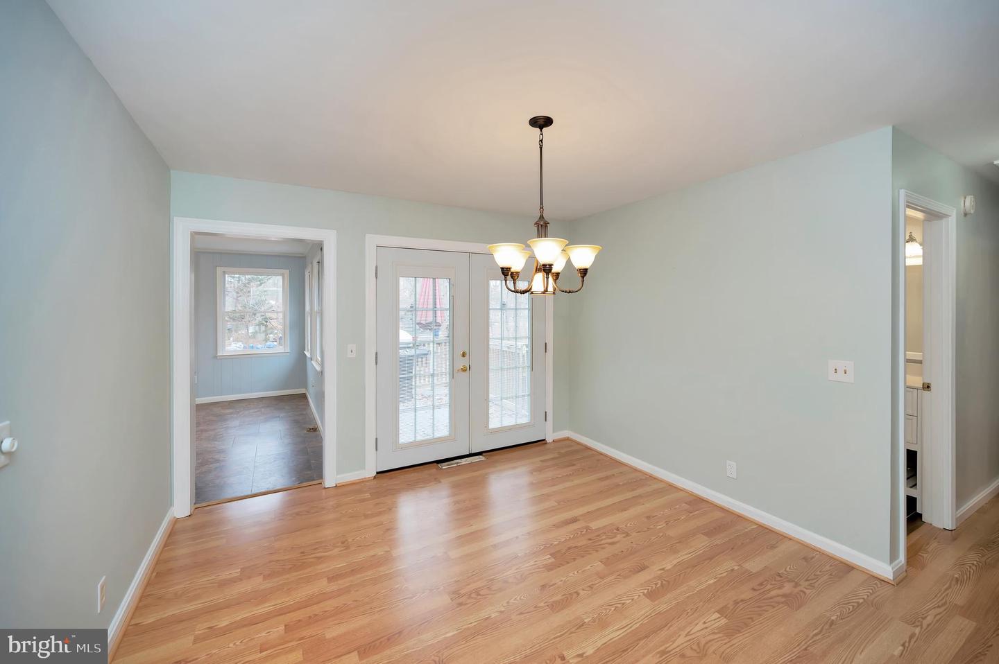 14 Forest DRIVE