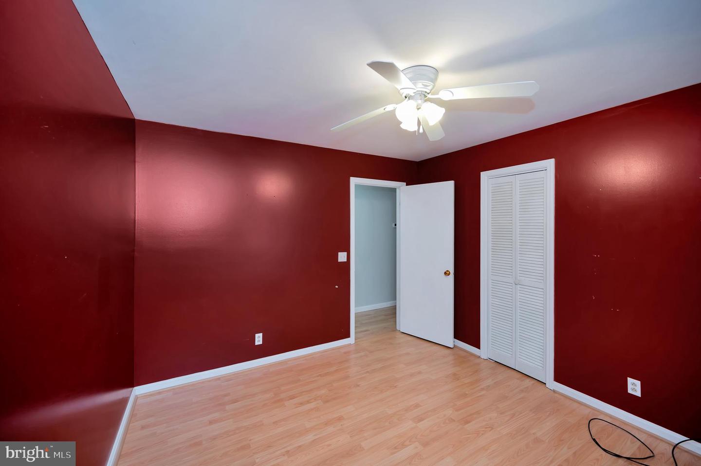 14 Forest DRIVE