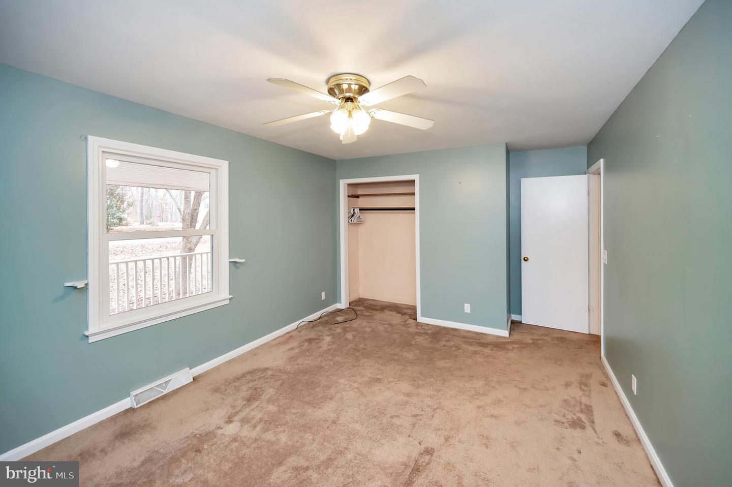 14 Forest DRIVE