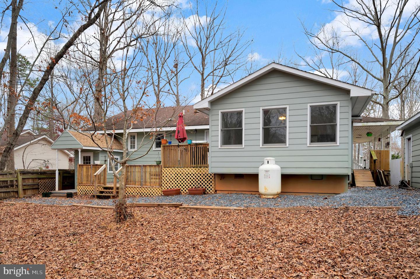 14 Forest DRIVE