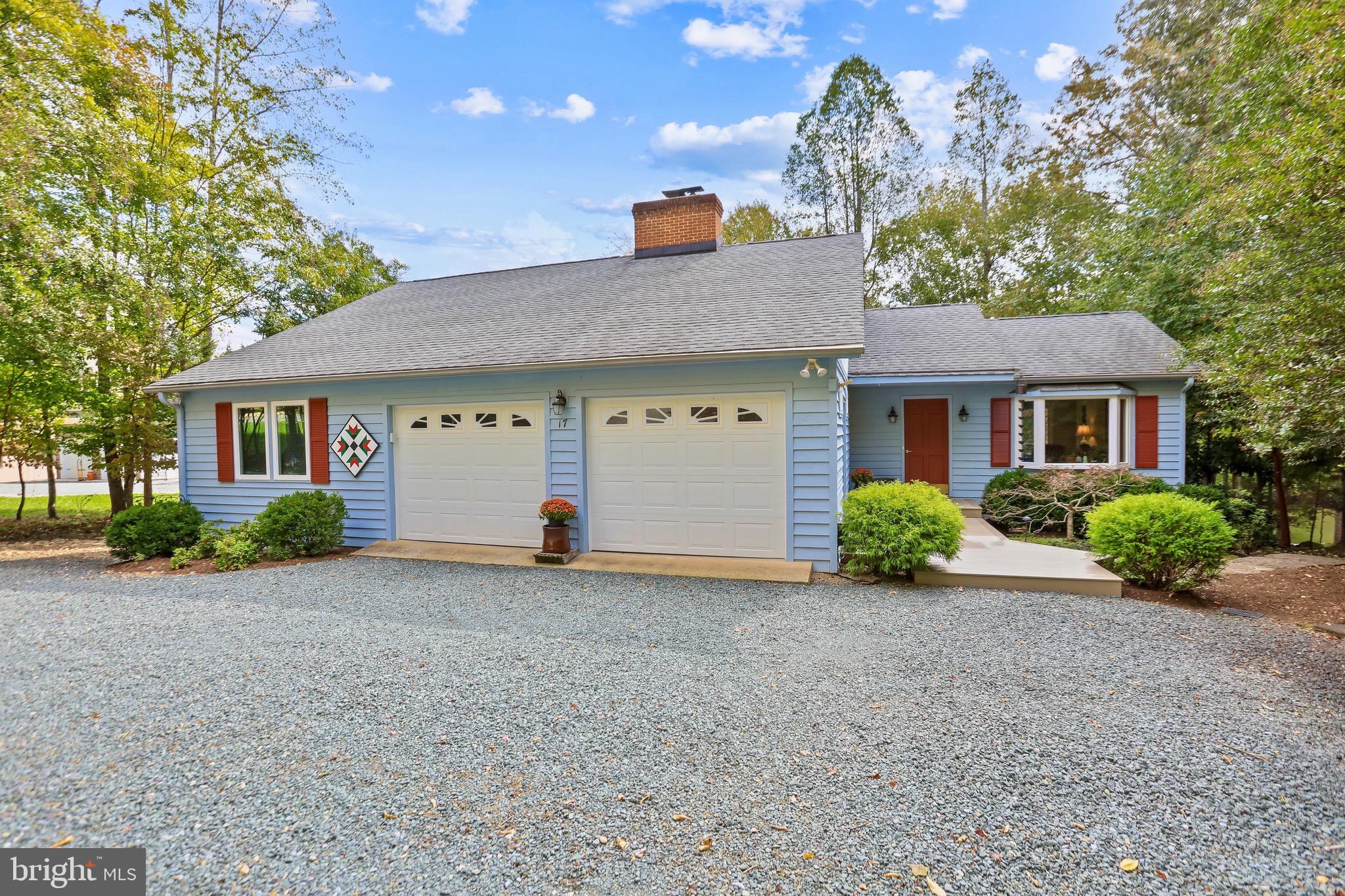17 VINE RIDGE DRIVE