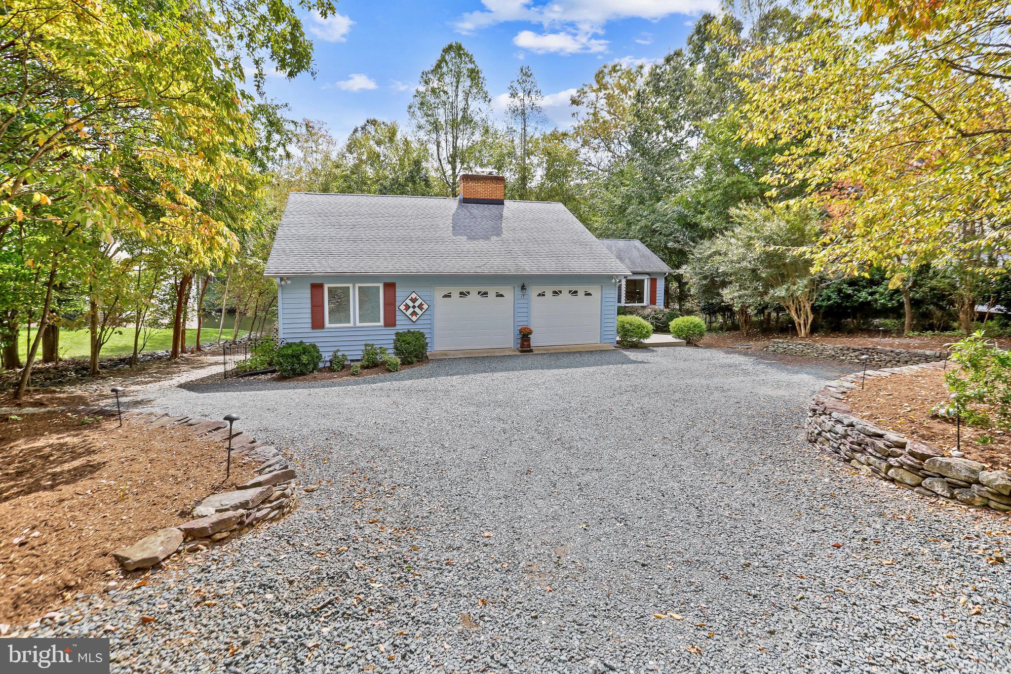 17 VINE RIDGE DRIVE