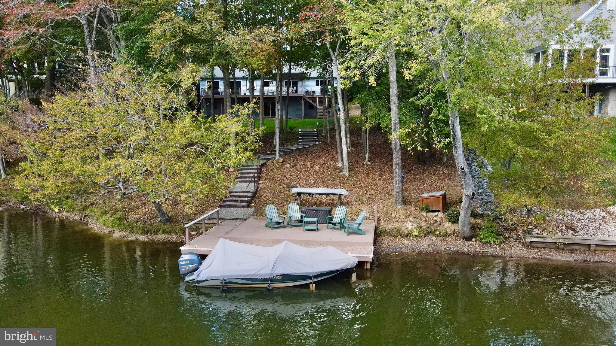 17 VINE RIDGE DRIVE