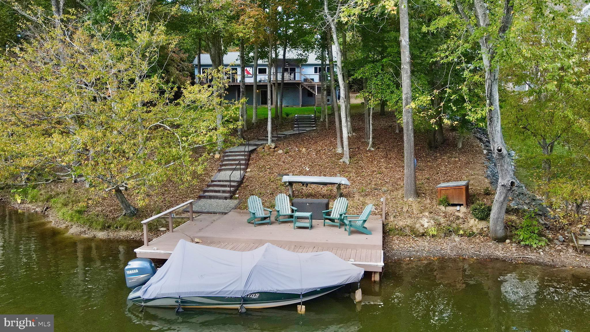 17 VINE RIDGE DRIVE