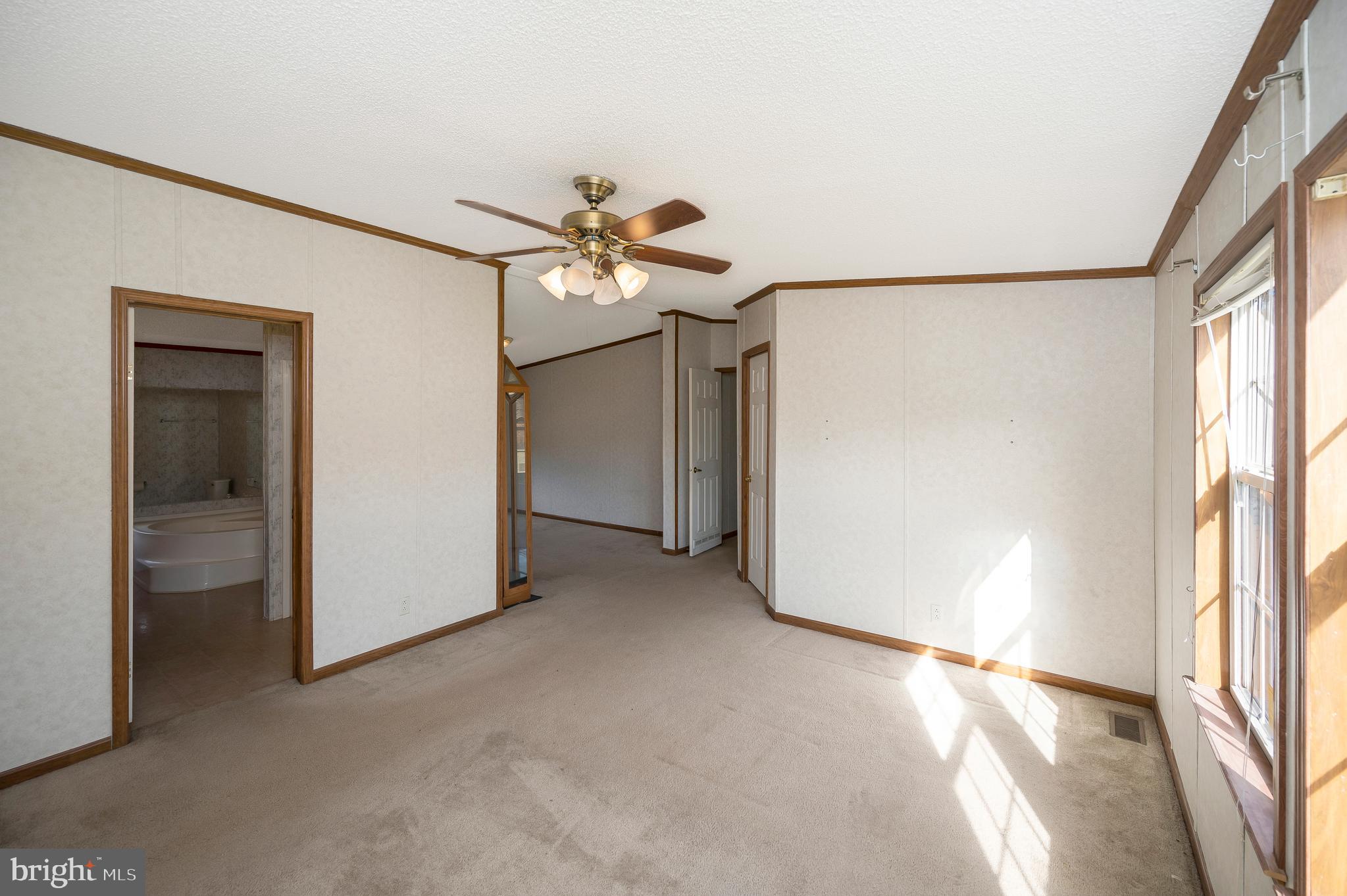 4645 THOMAS JEFFERSON PARKWAY