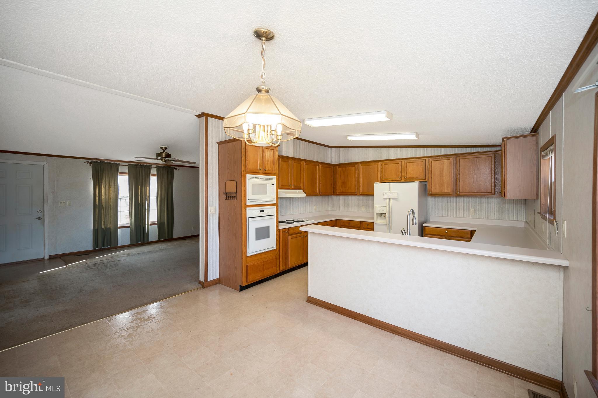 4645 THOMAS JEFFERSON PARKWAY