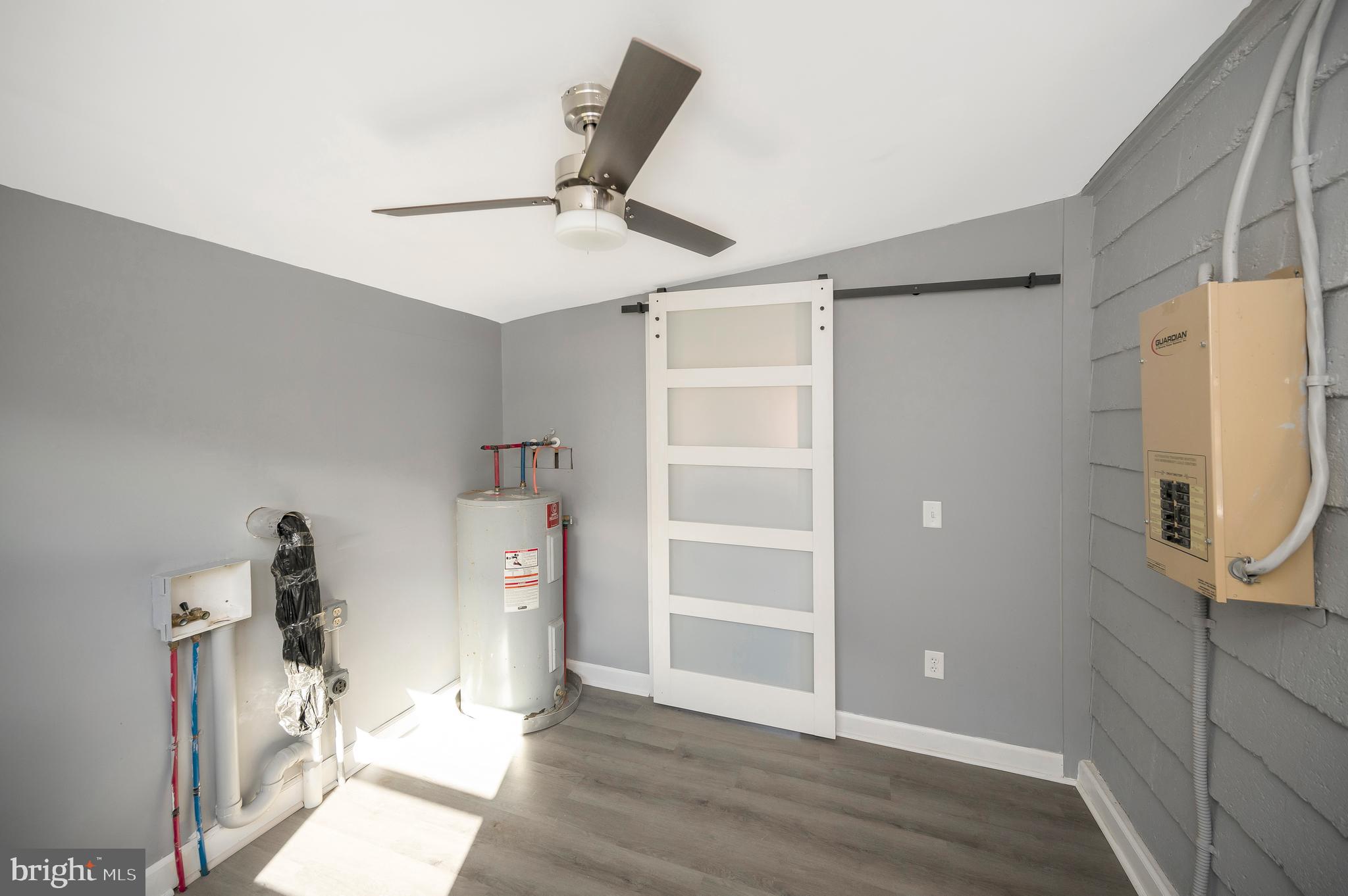 4643 THOMAS JEFFERSON PARKWAY