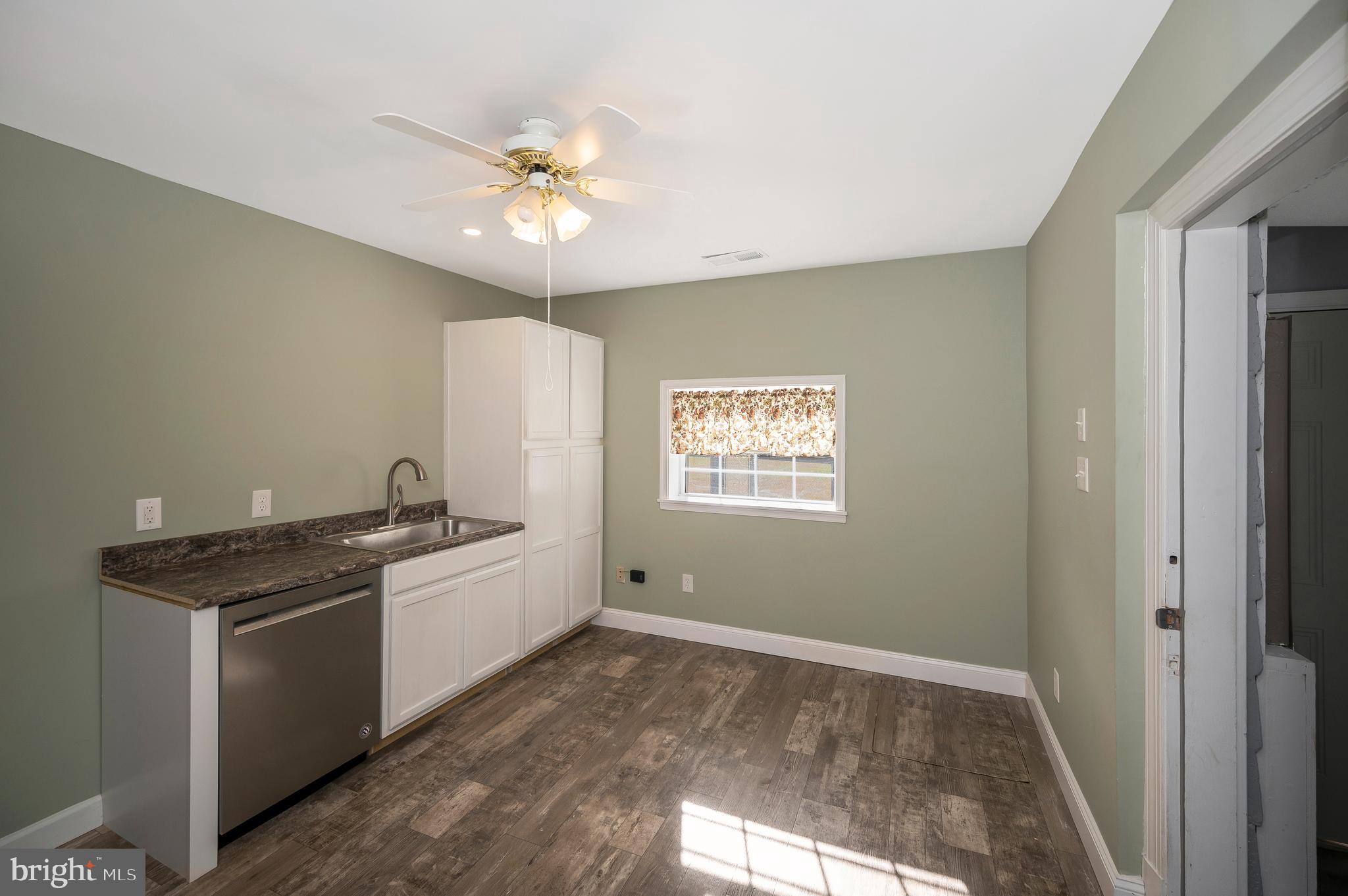 4643 THOMAS JEFFERSON PARKWAY