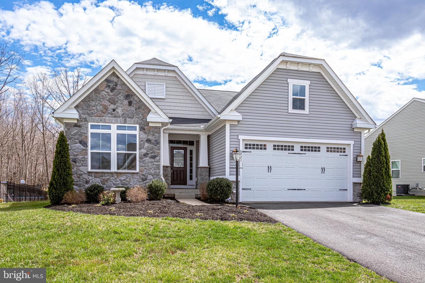 6771 Lake Anne COURT