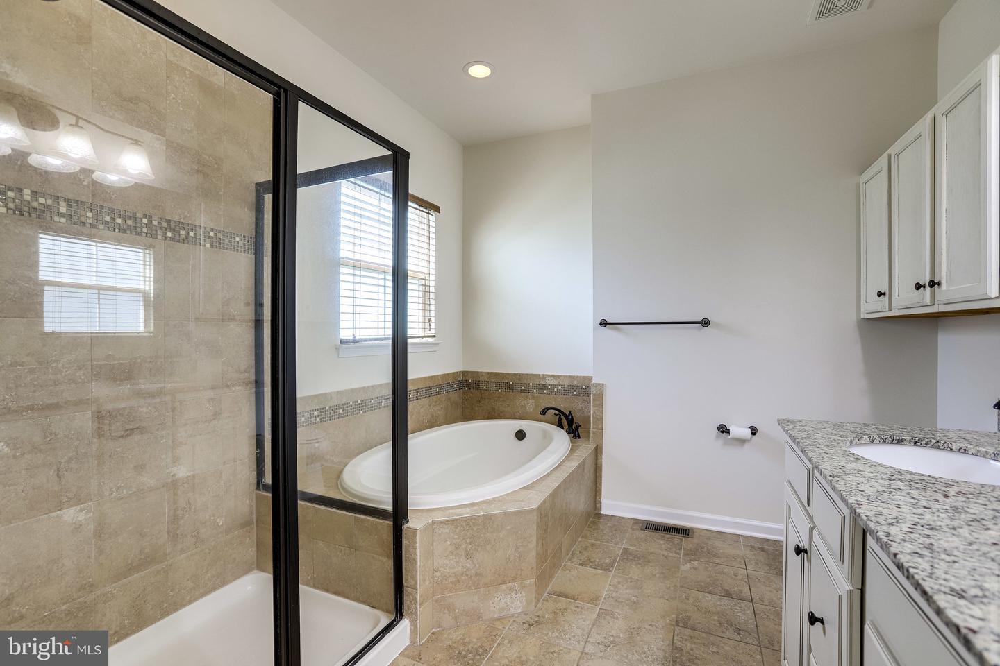 6771 Lake Anne COURT