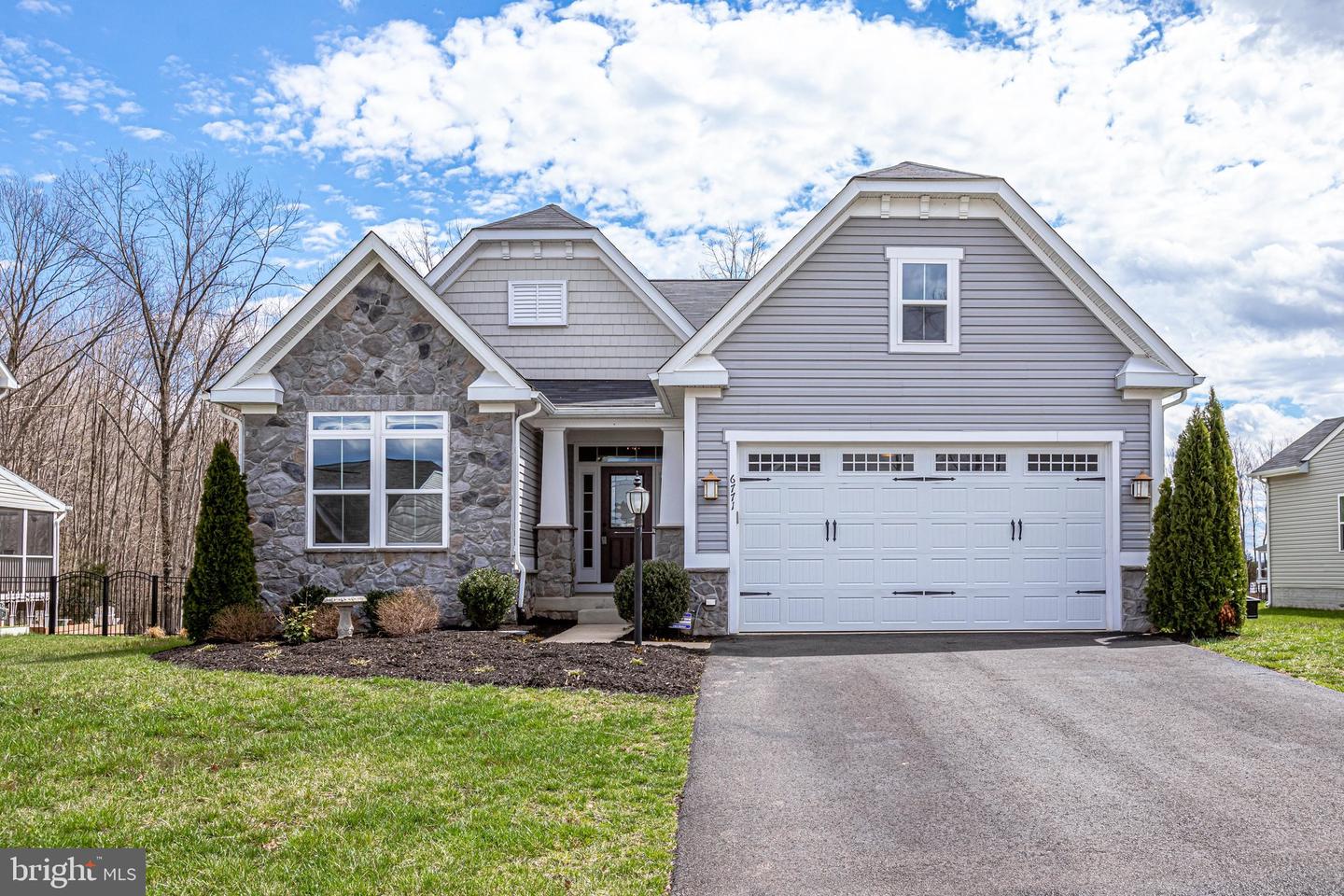 6771 Lake Anne COURT