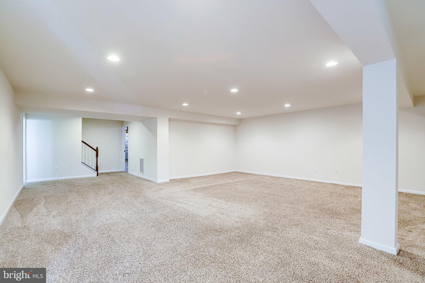 6771 Lake Anne COURT