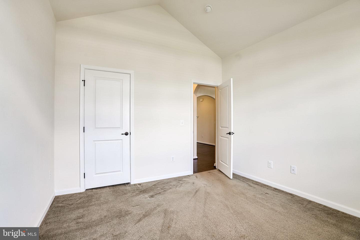 6771 Lake Anne COURT