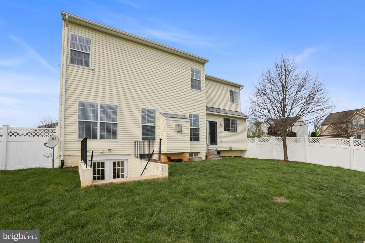10798 Reynard Fox LANE