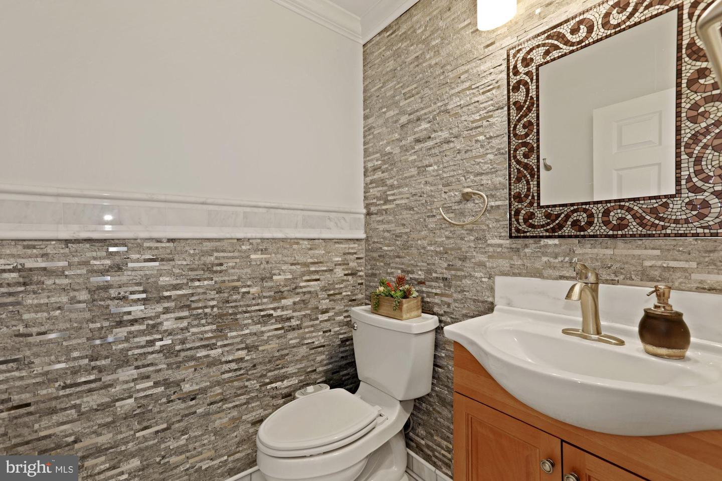 10798 Reynard Fox LANE