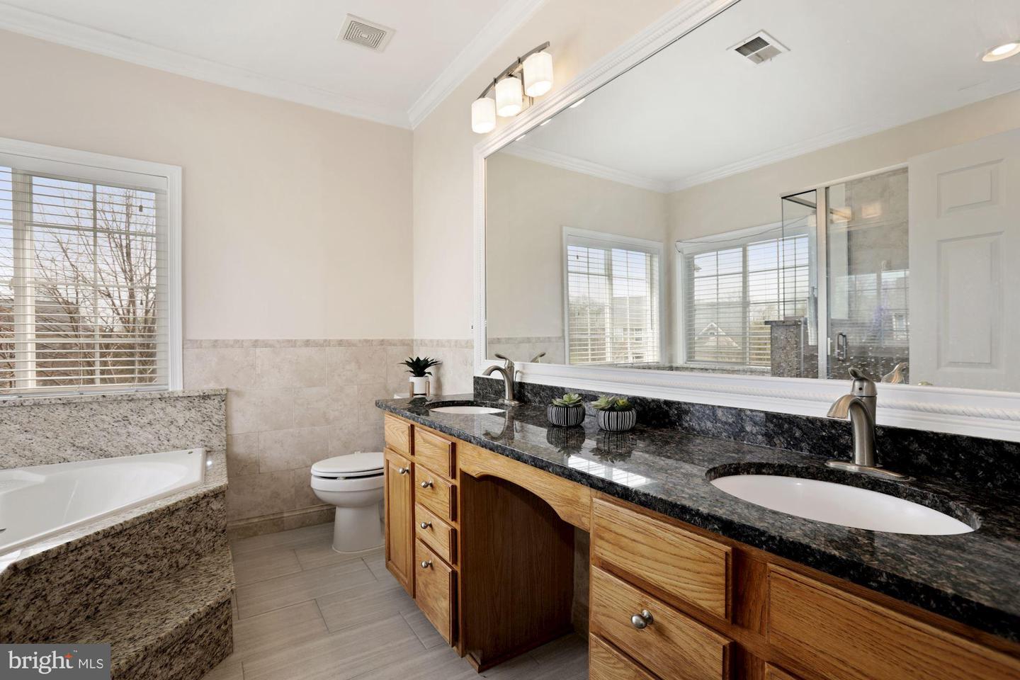 10798 Reynard Fox LANE