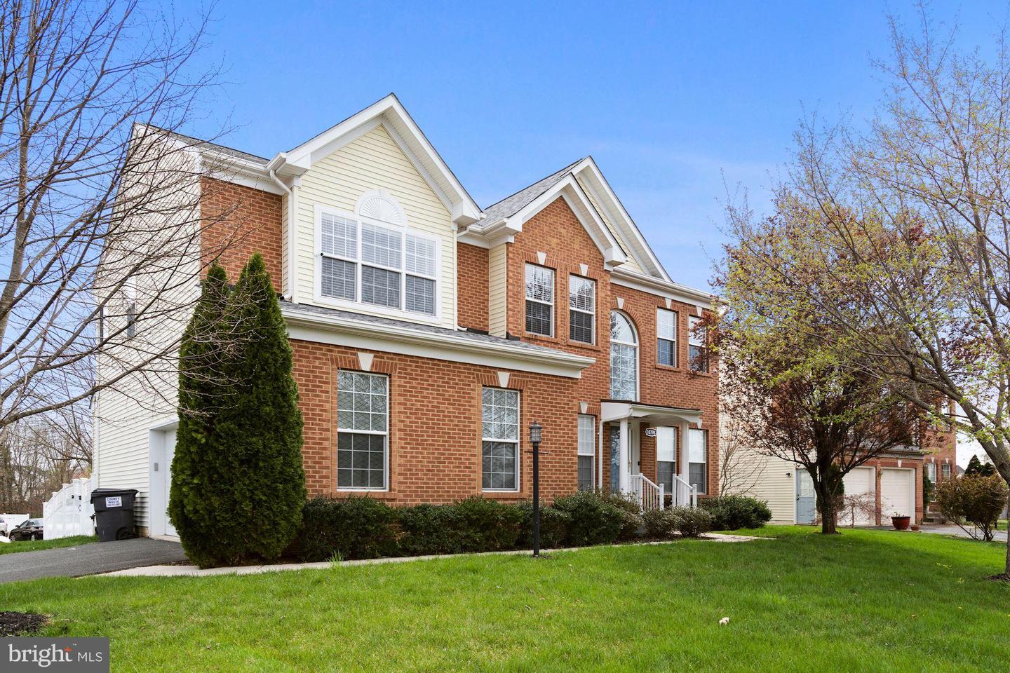 10798 Reynard Fox LANE