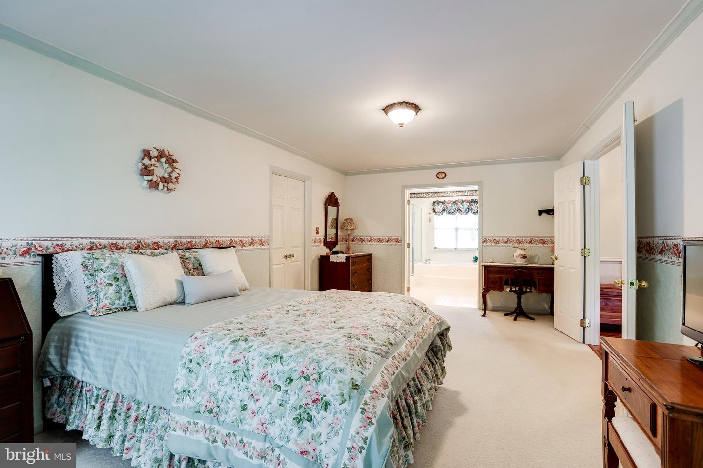 100 Brookshire DRIVE