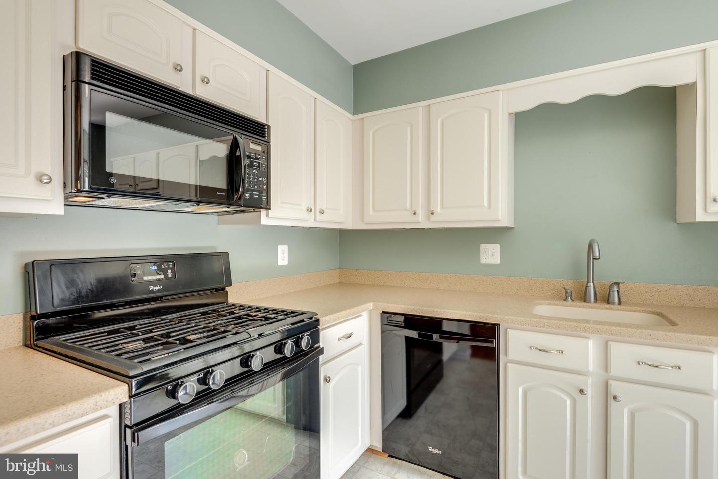 759 Cherry Tree LANE