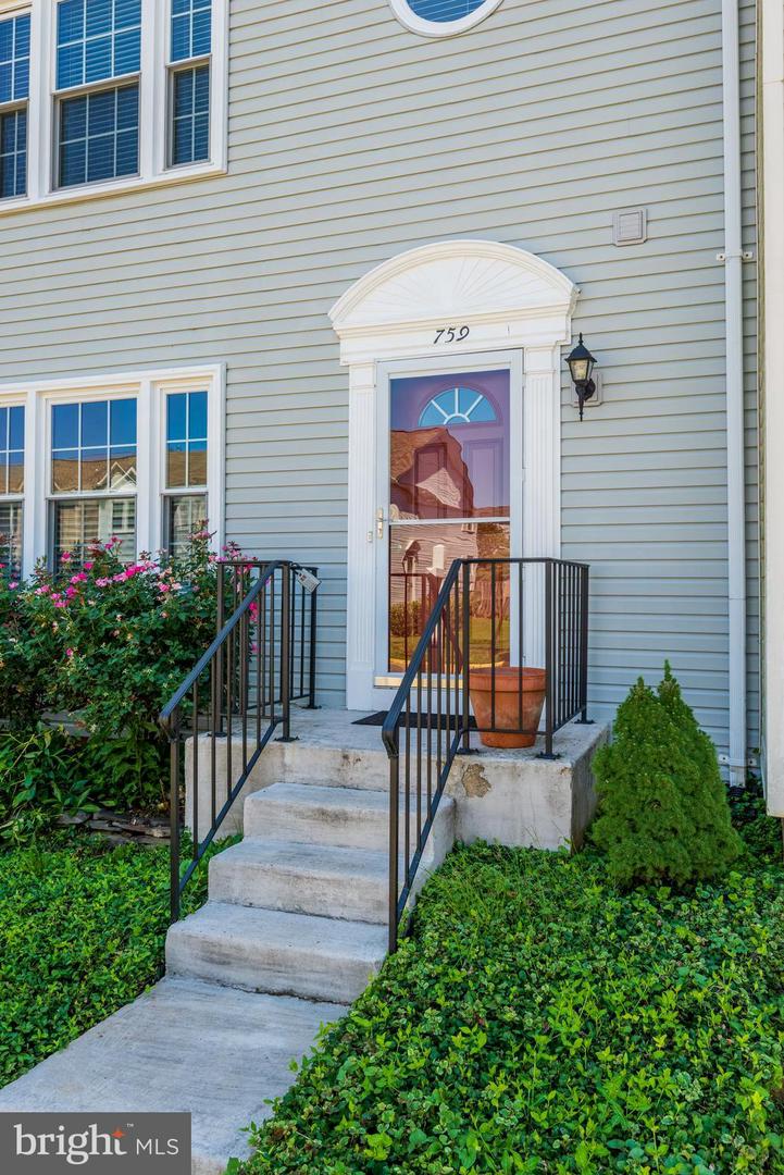 759 Cherry Tree LANE
