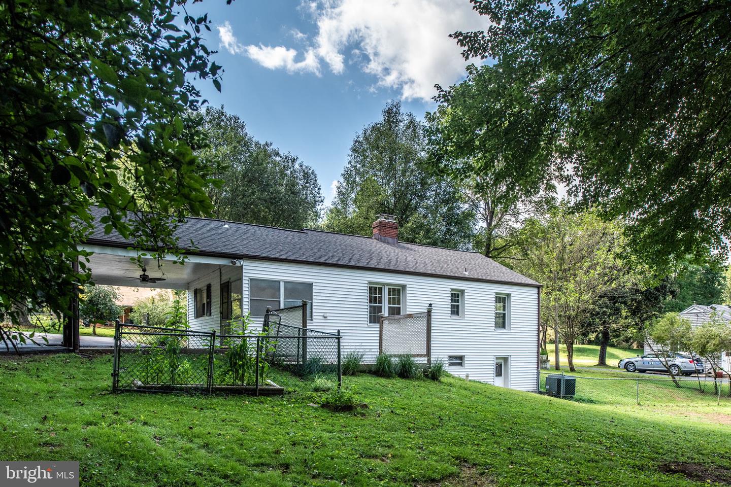 6499 Briggs ROAD
