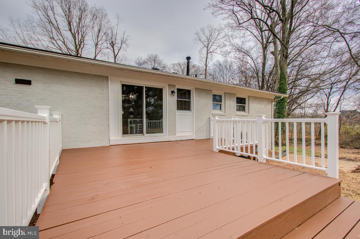 5007 DOGWOOD DRIVE