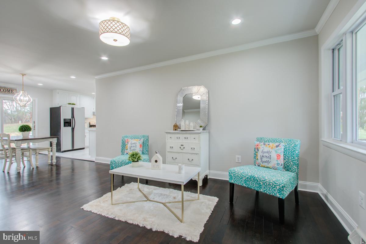 5007 DOGWOOD DRIVE
