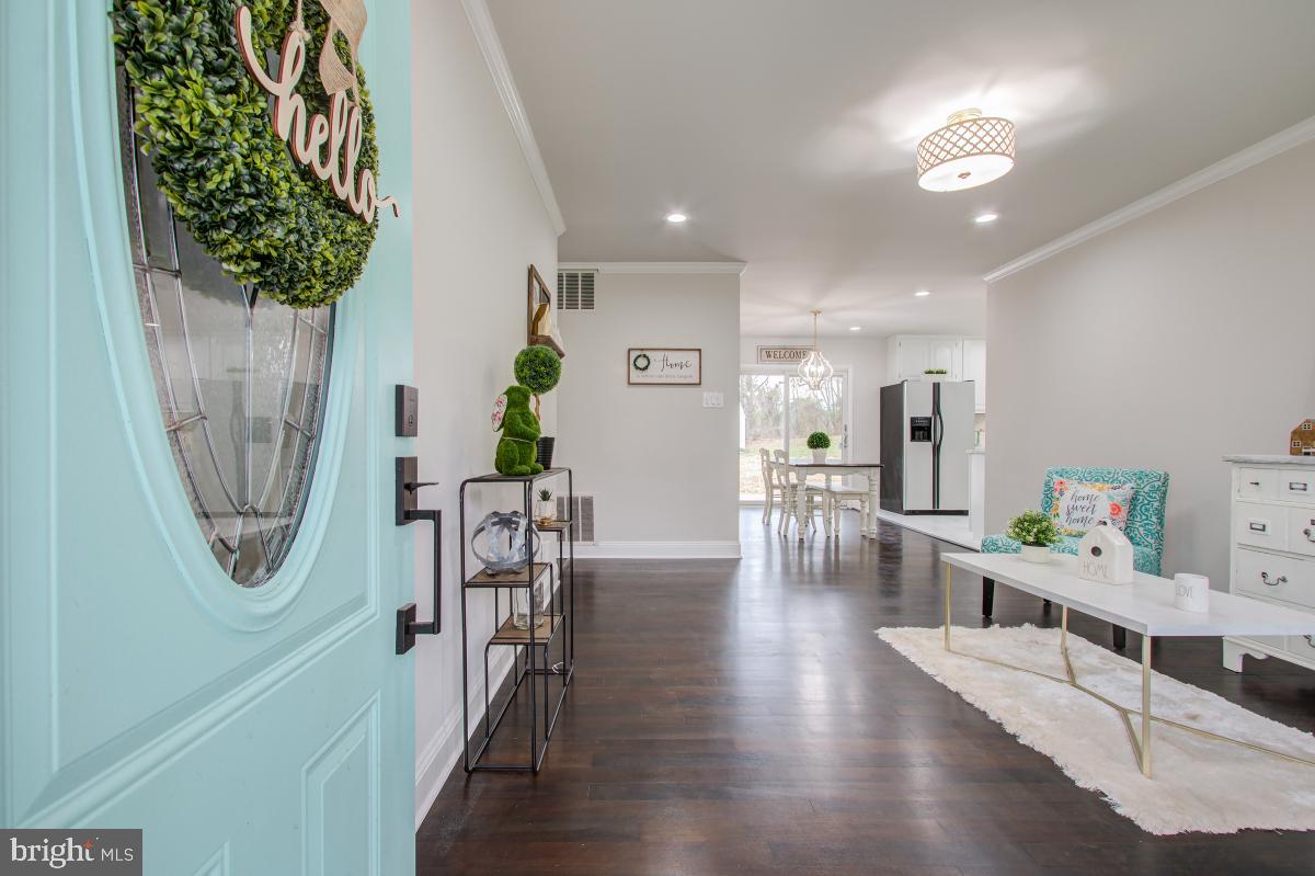 5007 DOGWOOD DRIVE