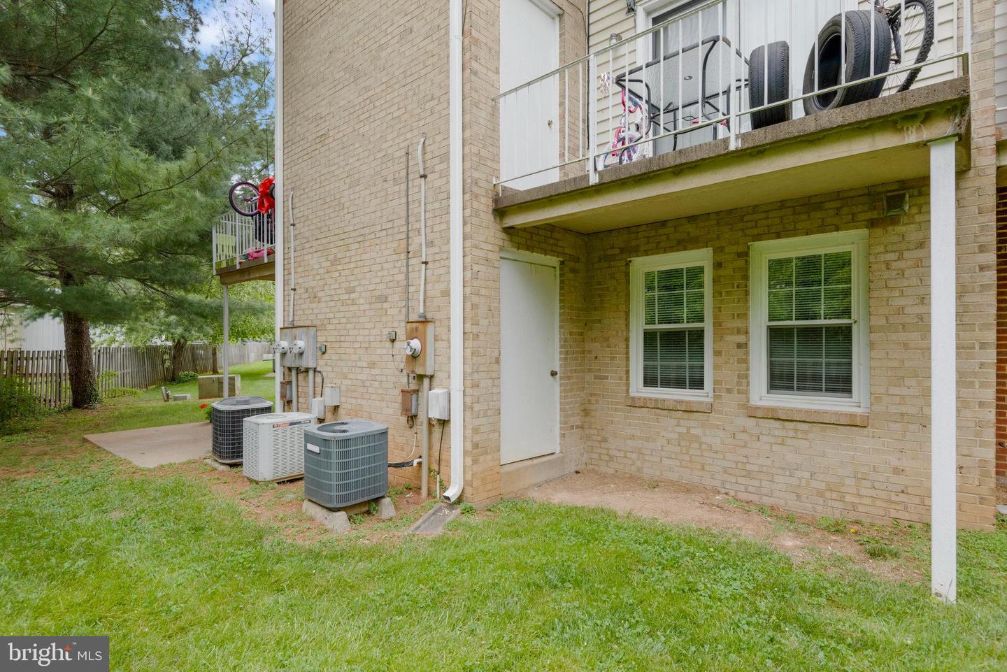 146 Fairfield DRIVE