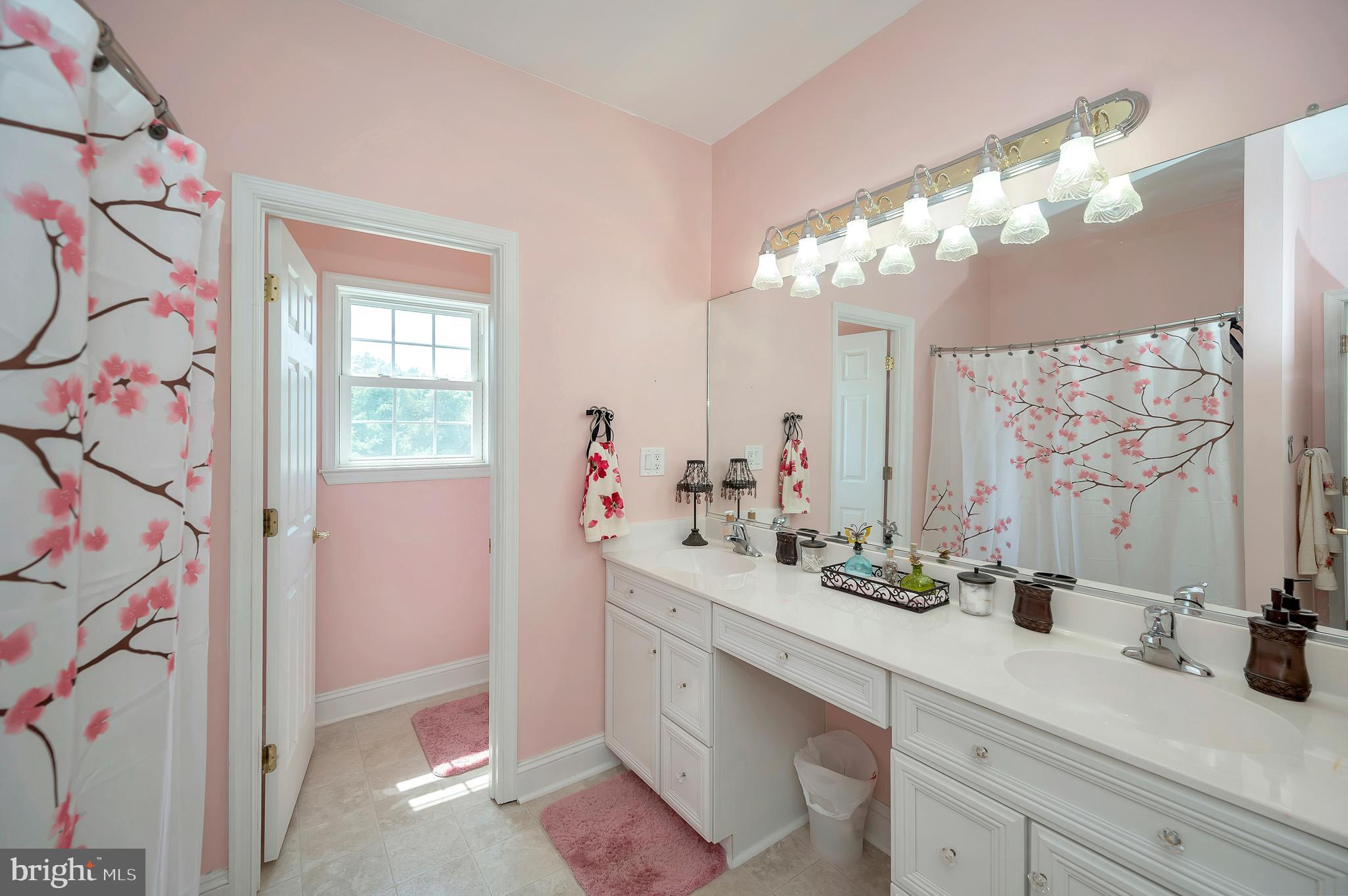 10322 Michael Ryan Dr
