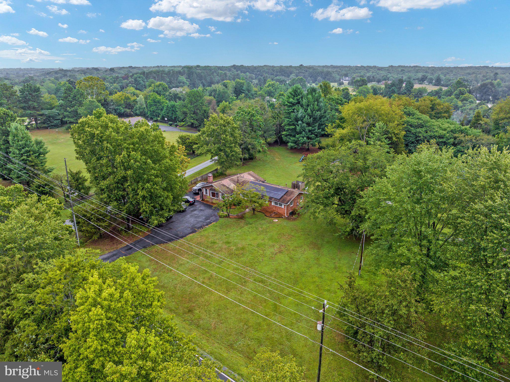 4326 Dumfries ROAD