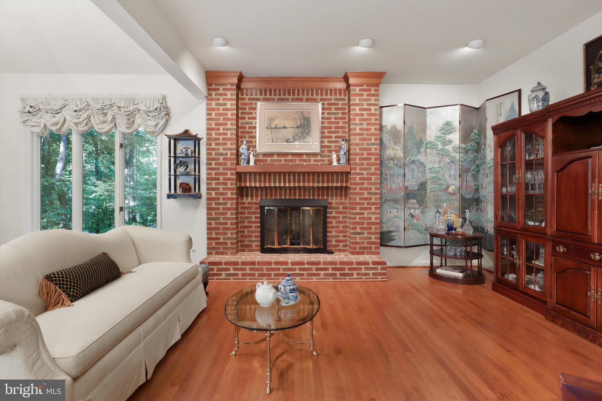 6802 Palmer COURT