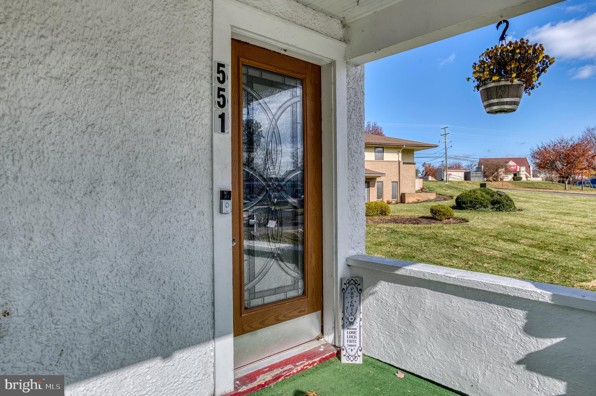 551 FROST AVENUE