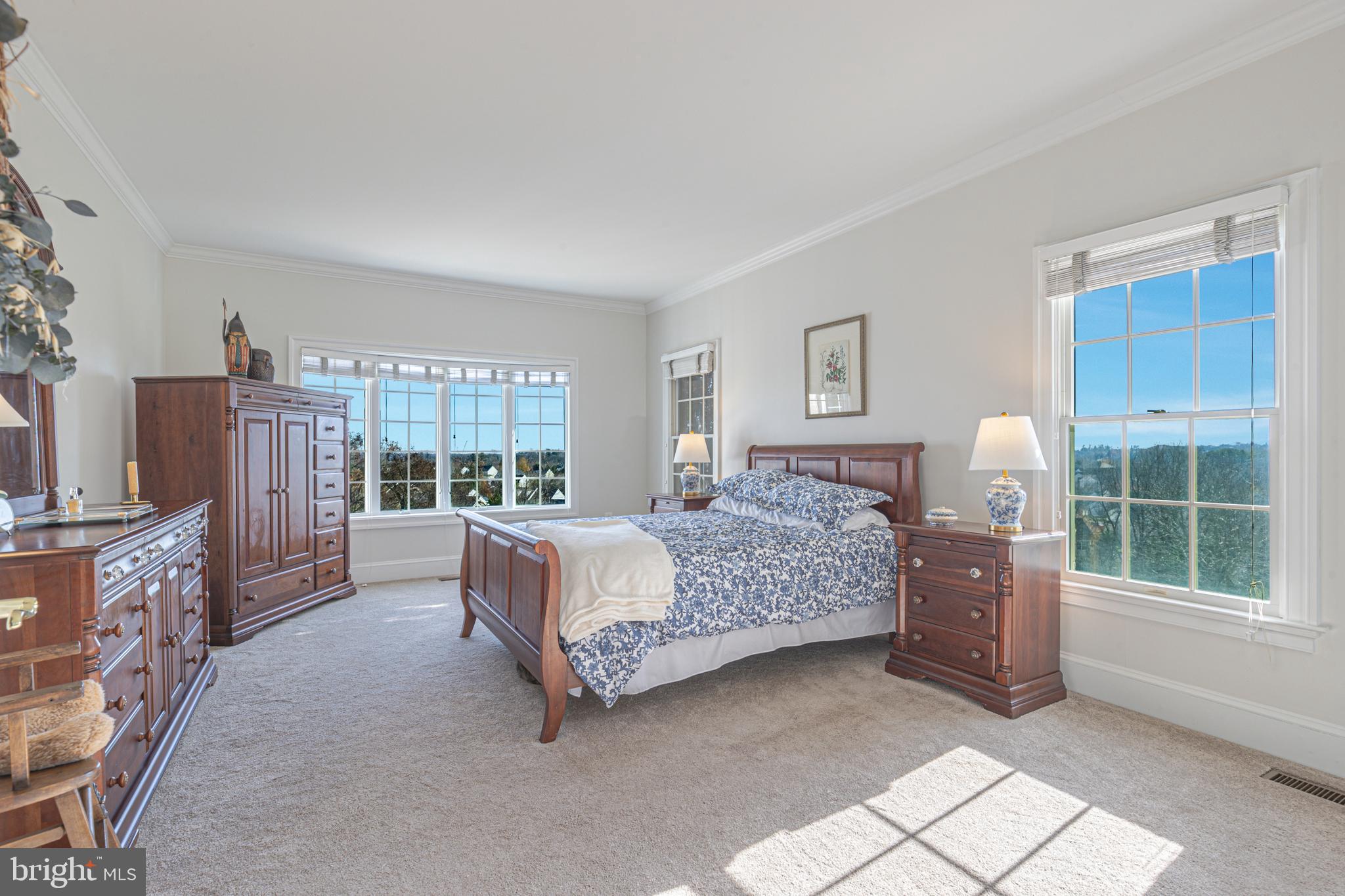 7523 Foxview DRIVE