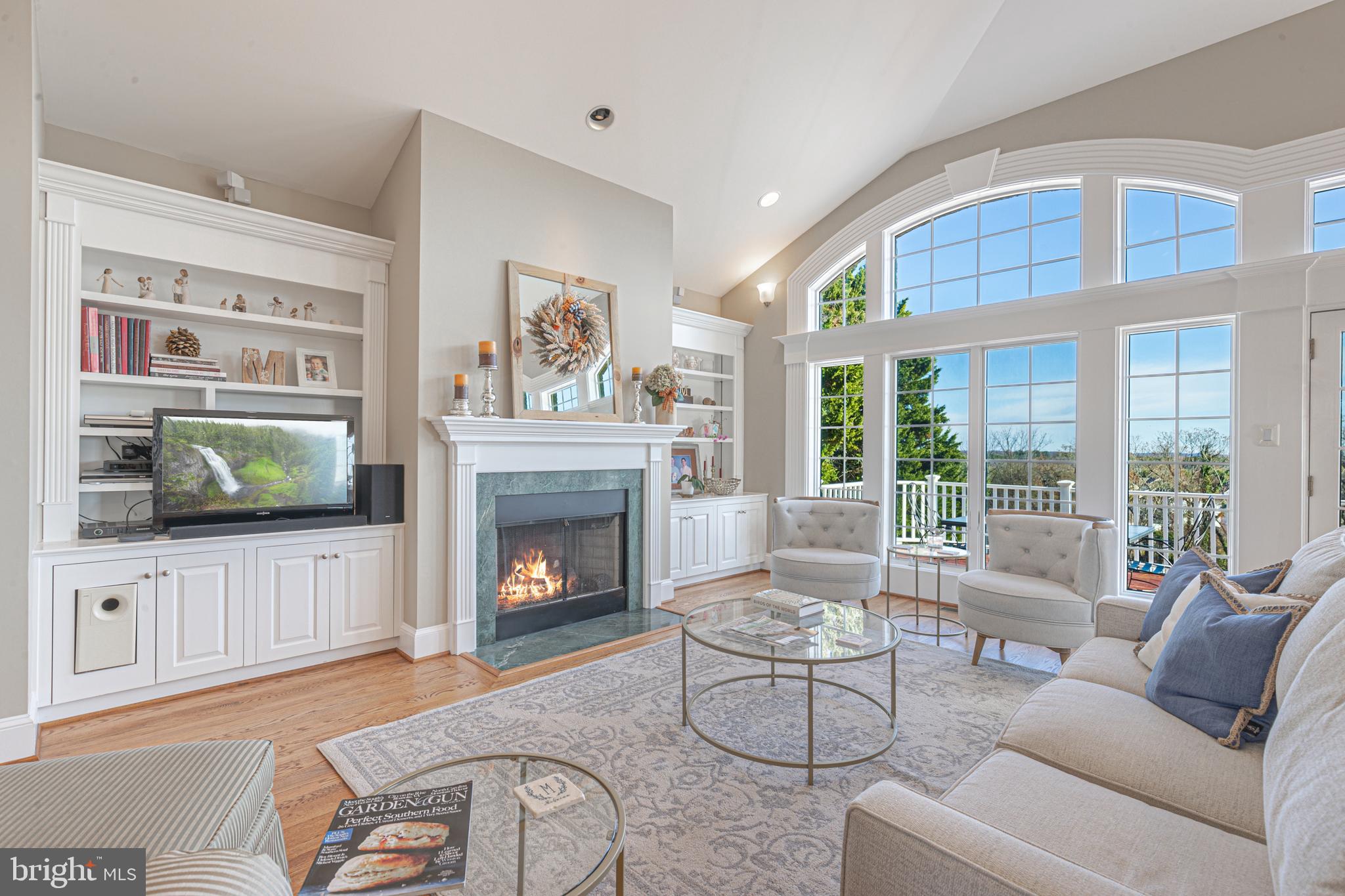 7523 Foxview DRIVE