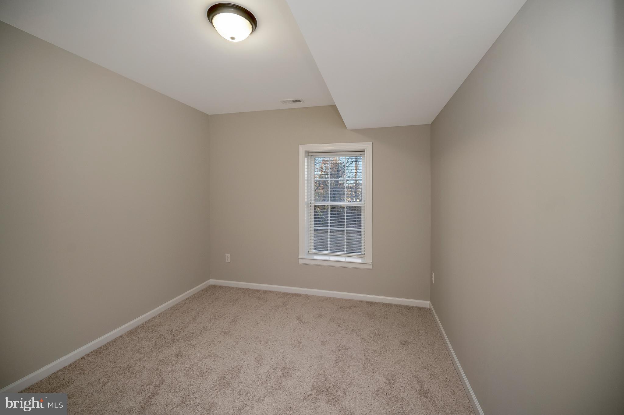 167 Sterling Ct