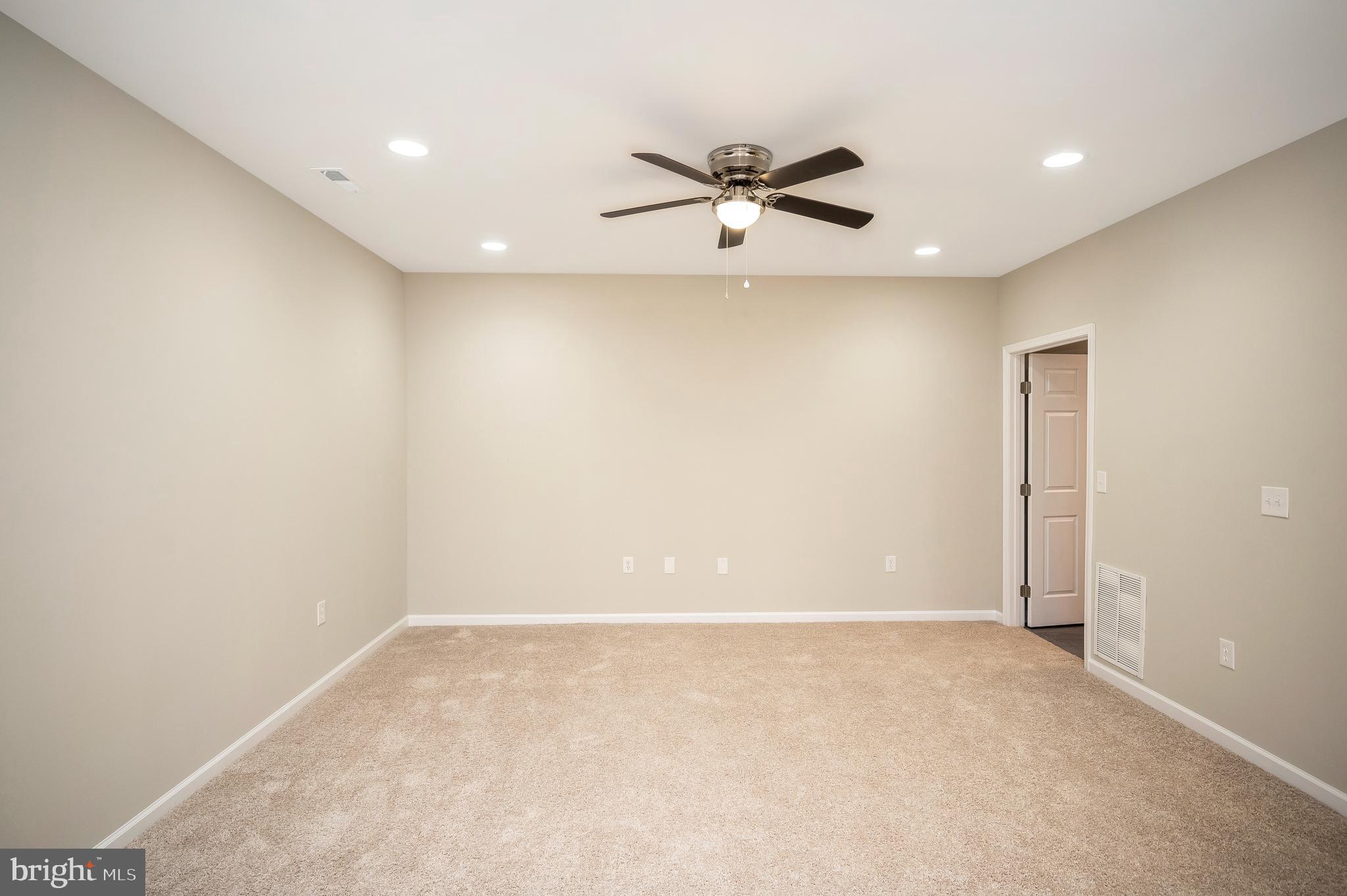 167 Sterling Ct