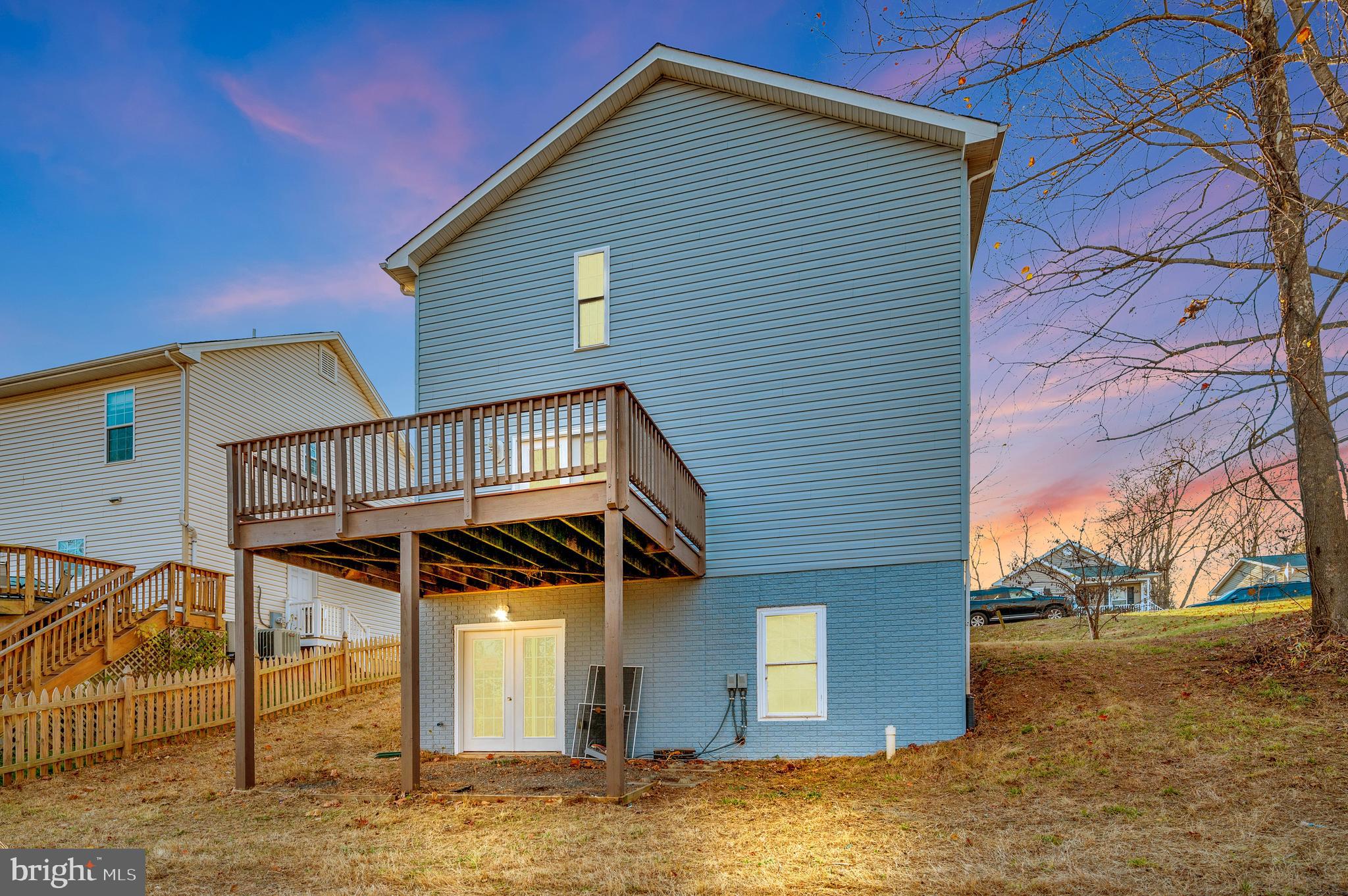 167 Sterling Ct