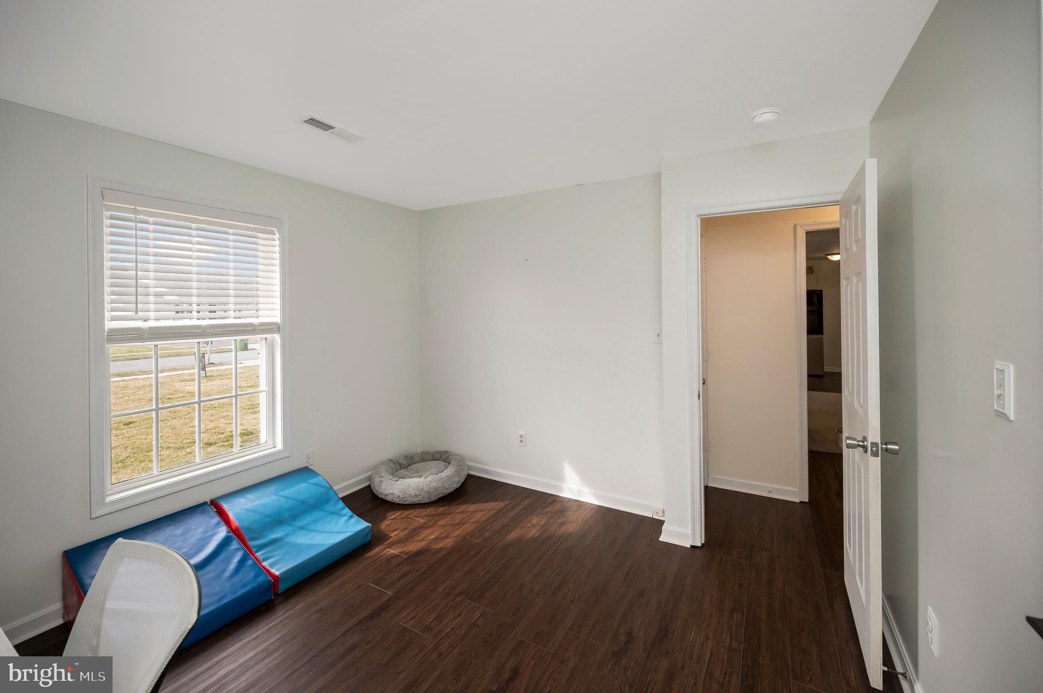 7003 Justin Ct E