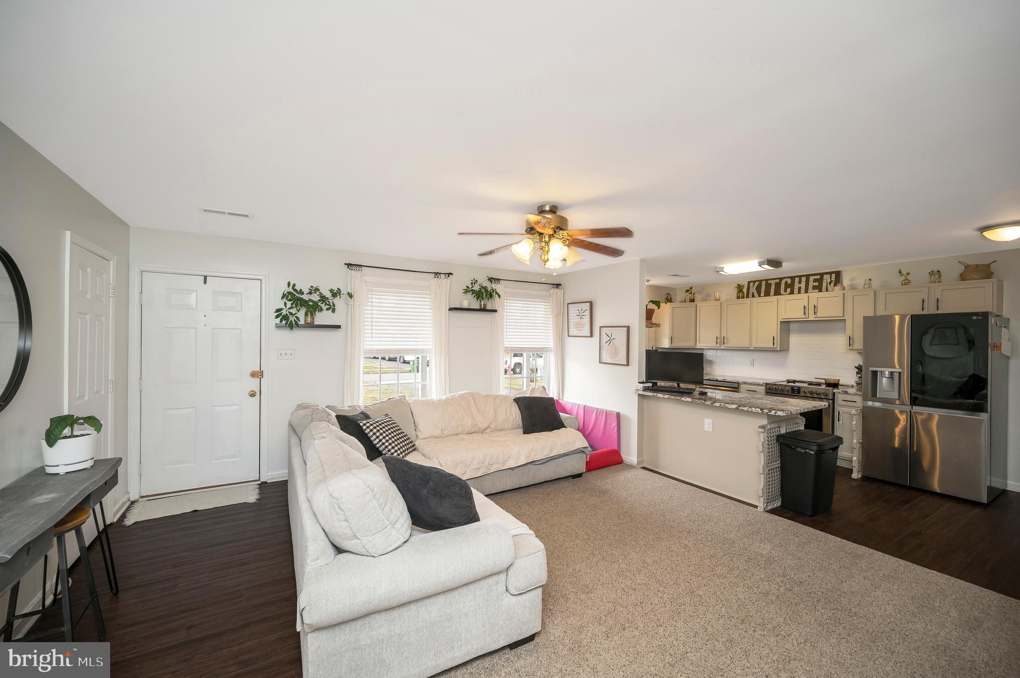 7003 Justin Ct E