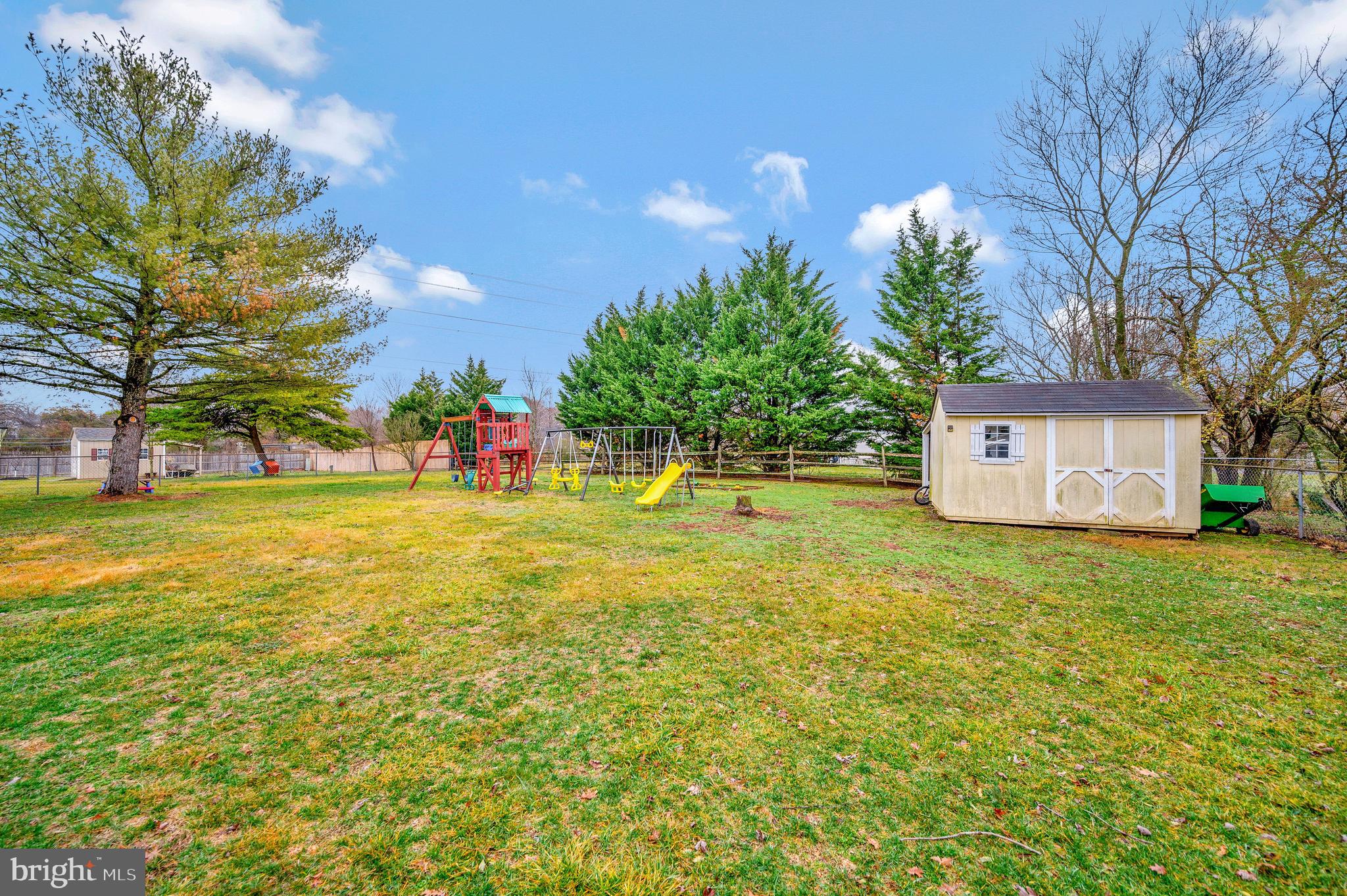 6821 Brianwood Ct