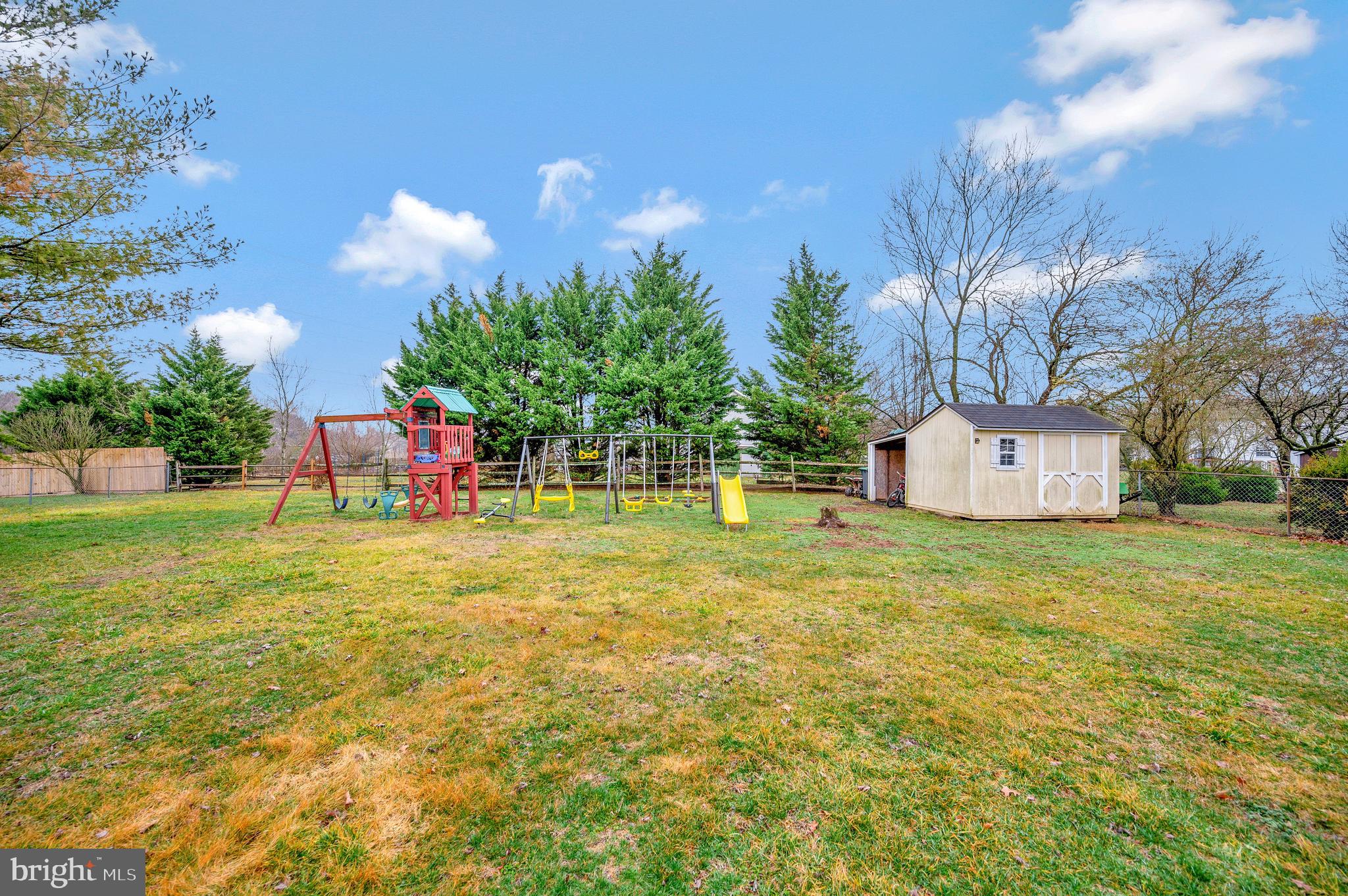 6821 Brianwood Ct