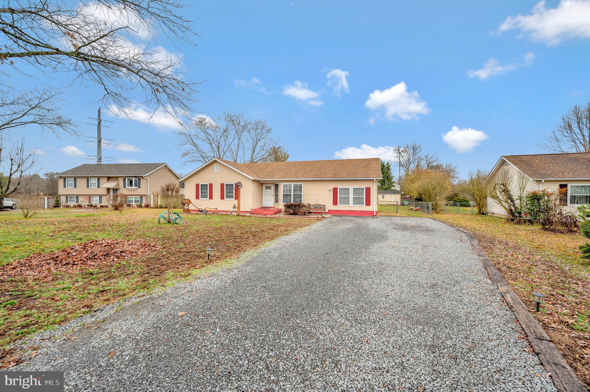 6821 Brianwood Ct