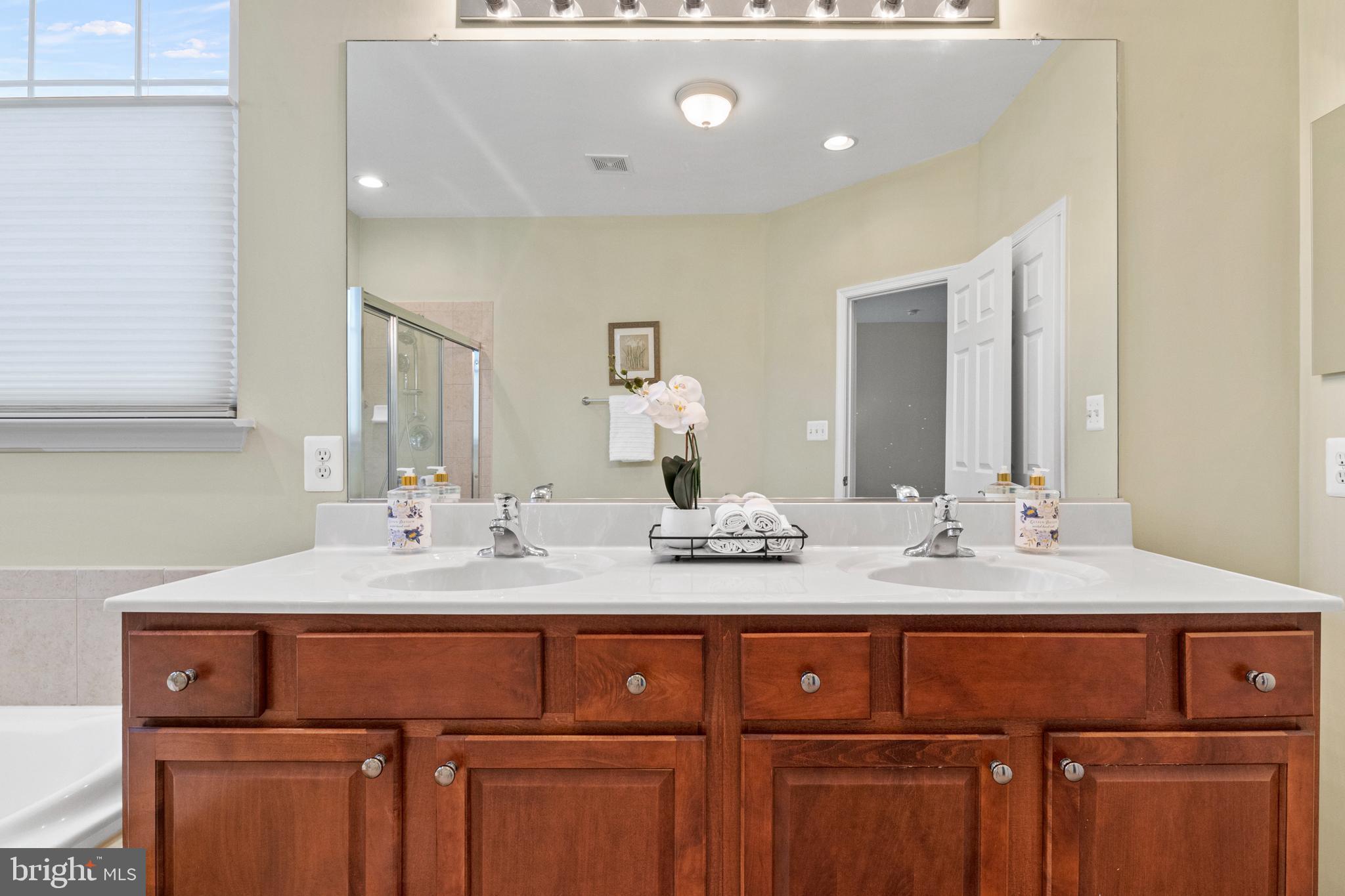 3588 SHUGART COURT