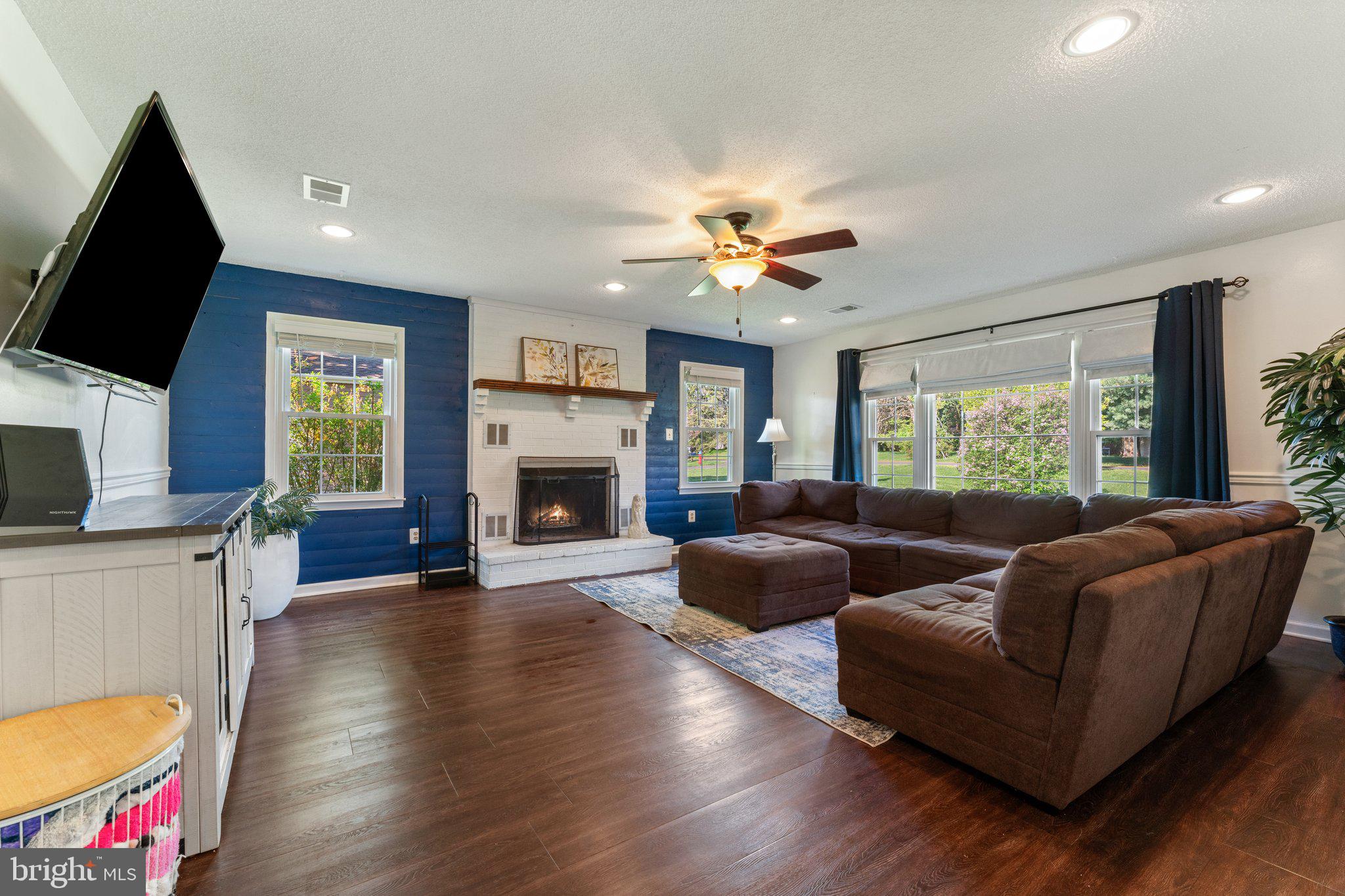 6434 LANCASTER DRIVE