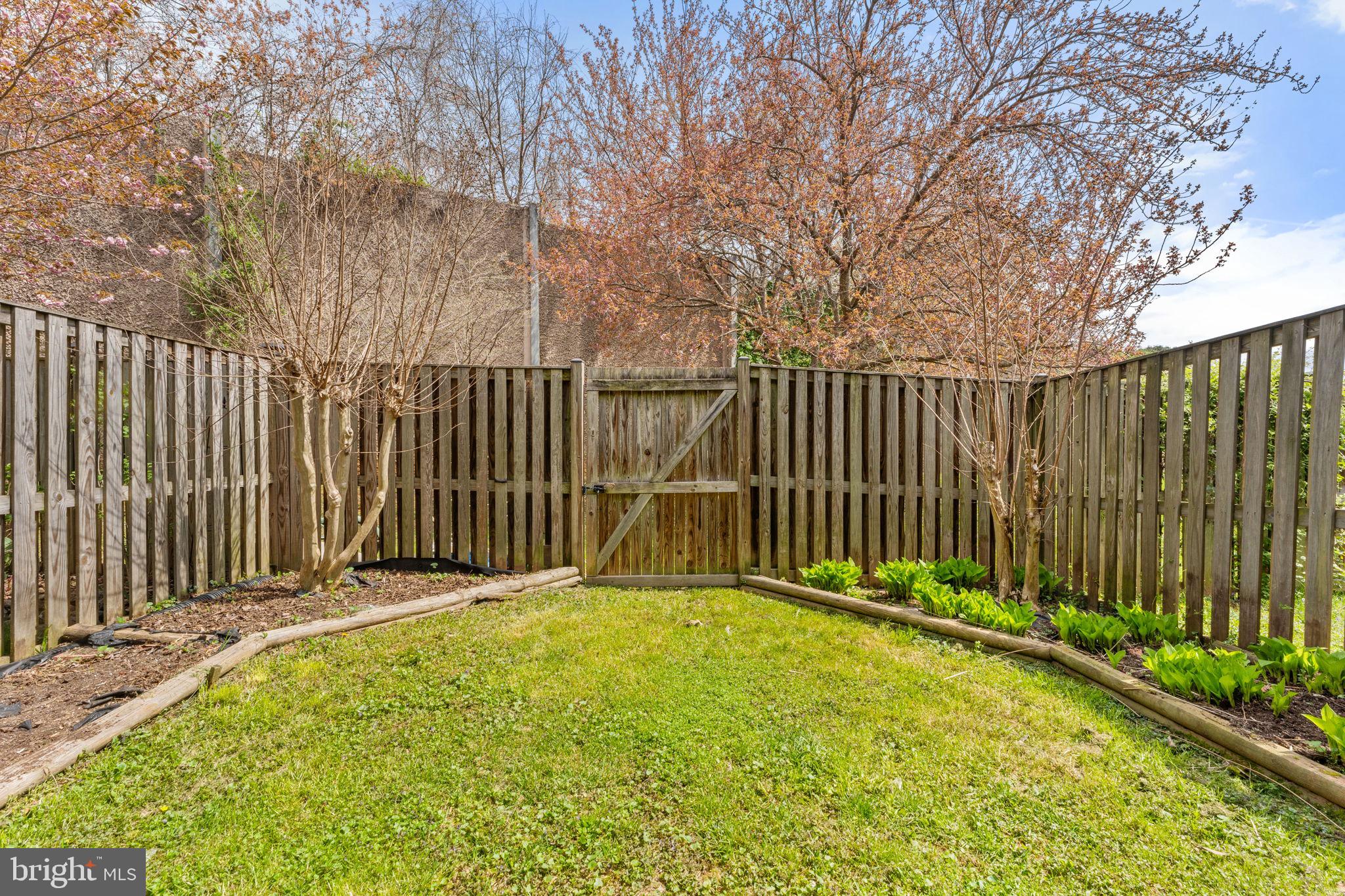 773 CHERRY TREE LANE