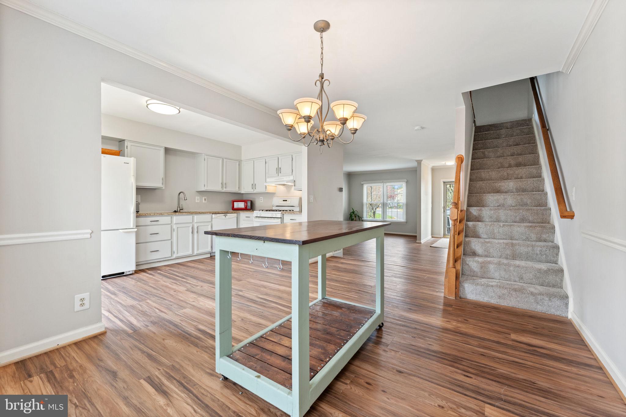 773 CHERRY TREE LANE