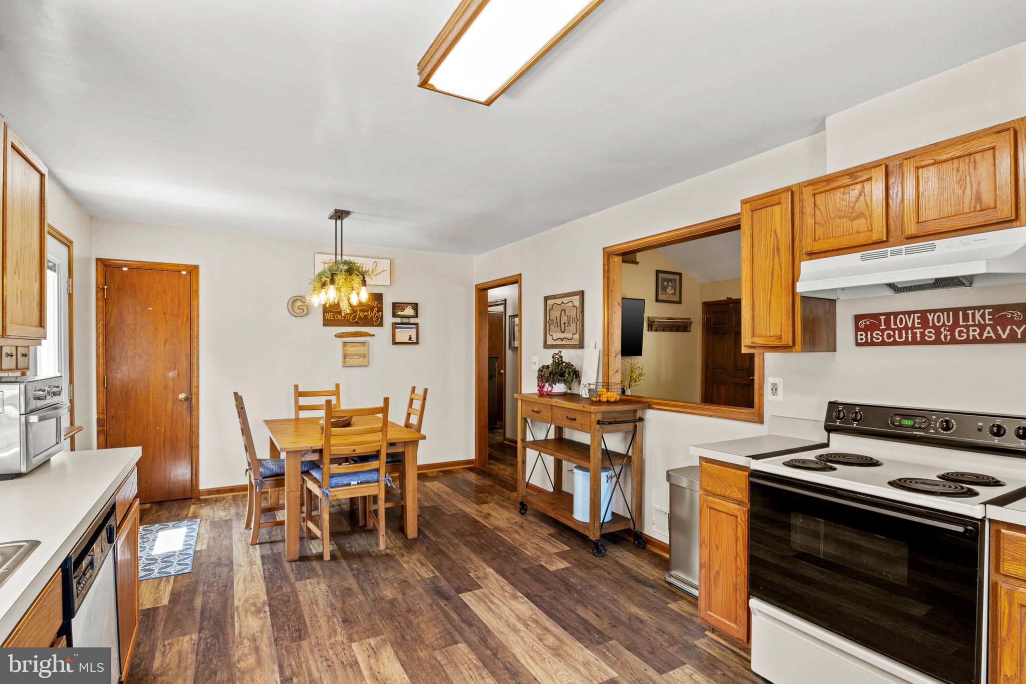 10487 BRENT TOWN ROAD